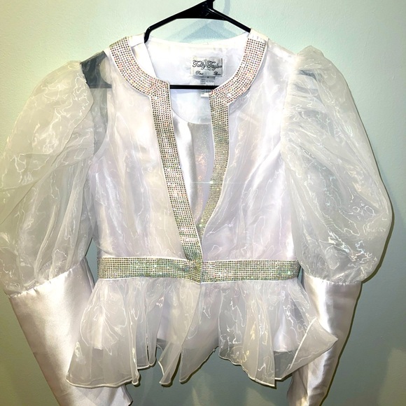 Tally Taylor Size 8 White Rhinestone Two Piece Tank And Blazer Set - Picture 1 of 15